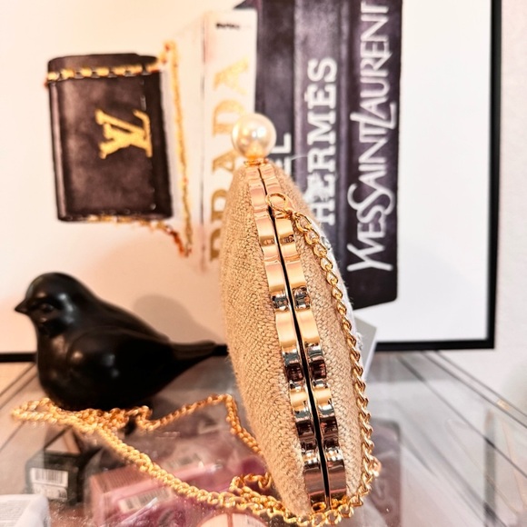 Haute Hippie Crossbody bag NWT*Retails$85 - Picture 6 of 6